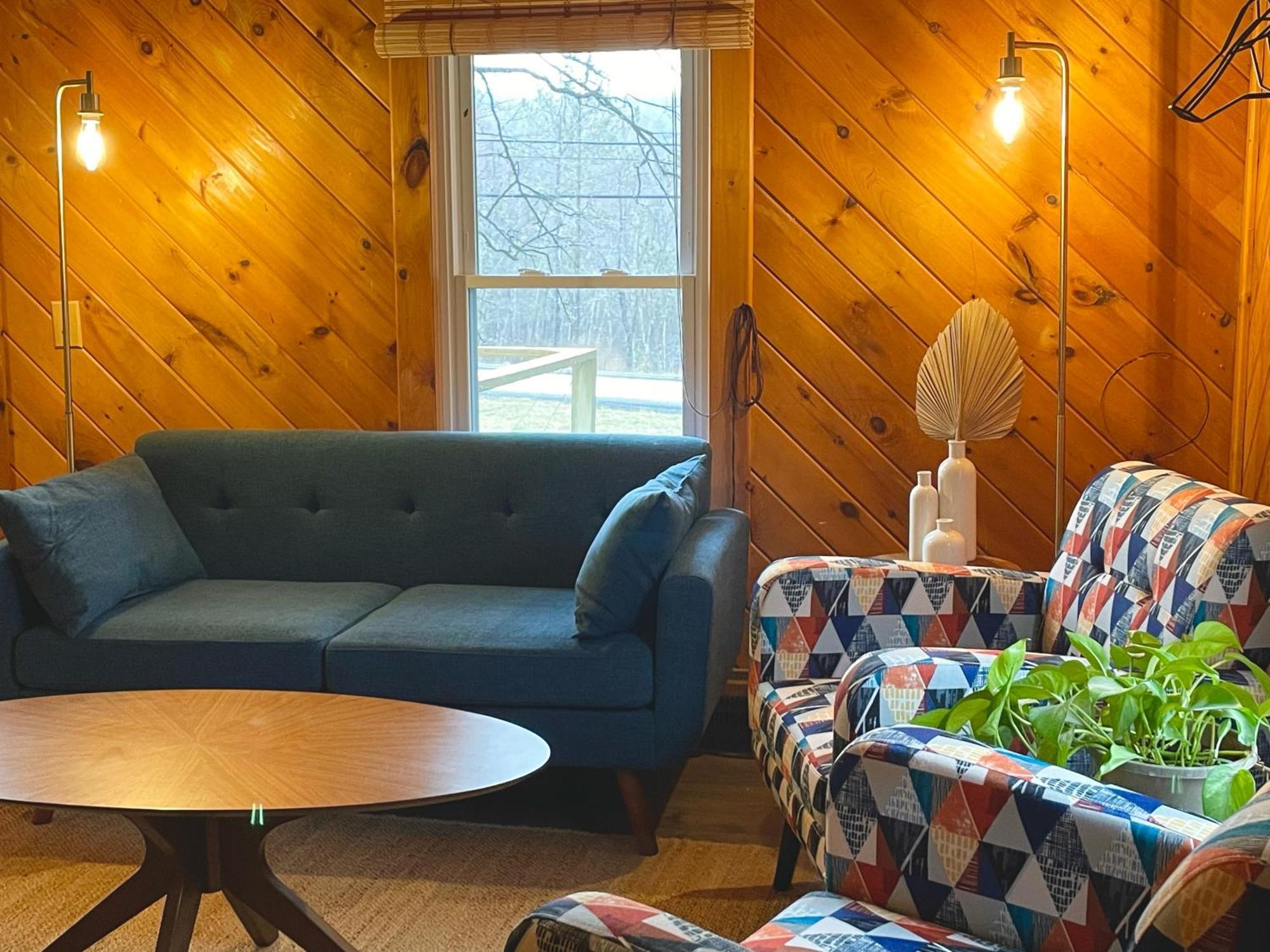 Cozy Cottage With Jacuzzi And Fire Pit And Reading Nook! Livingston Manor Экстерьер фото